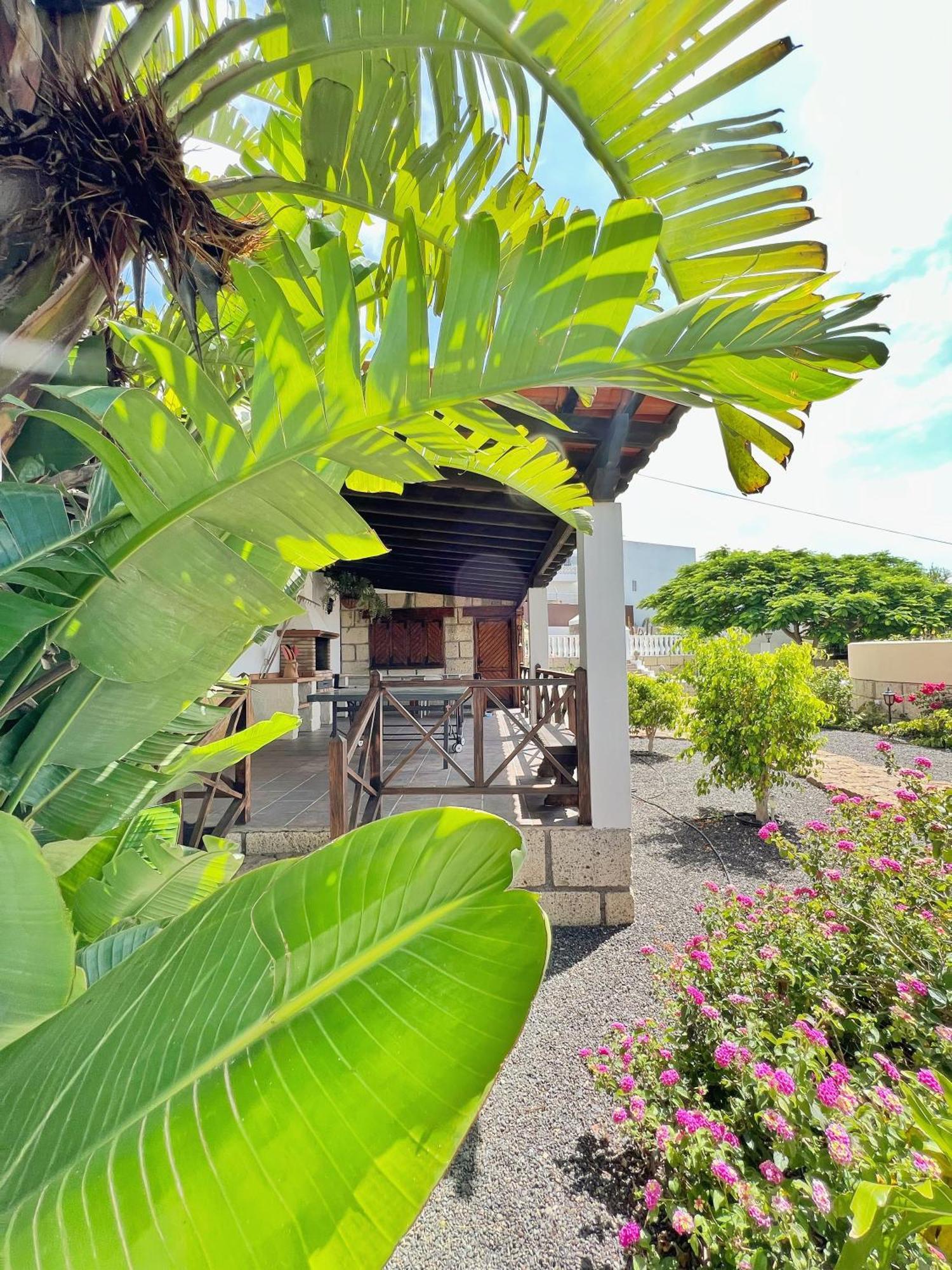 Villa Aurora With Heated Pool